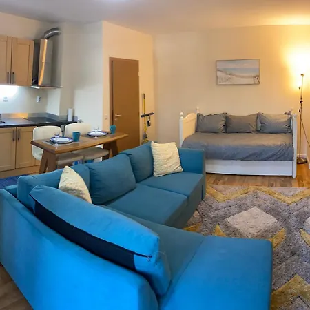 Appartement To Door At Mountain View 1br